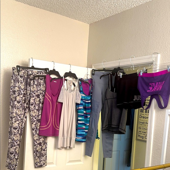 @andreamain198 Lululemon Bundle - Picture 1 of 1